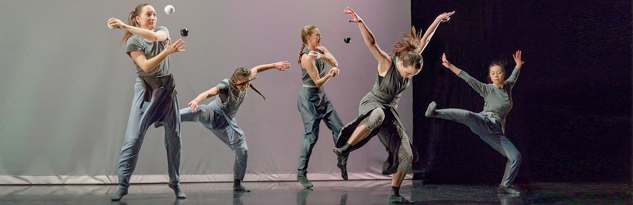 GANDINI JUGGLING ET ALEXANDER WHITLEY __ 5 et 6 juillet
